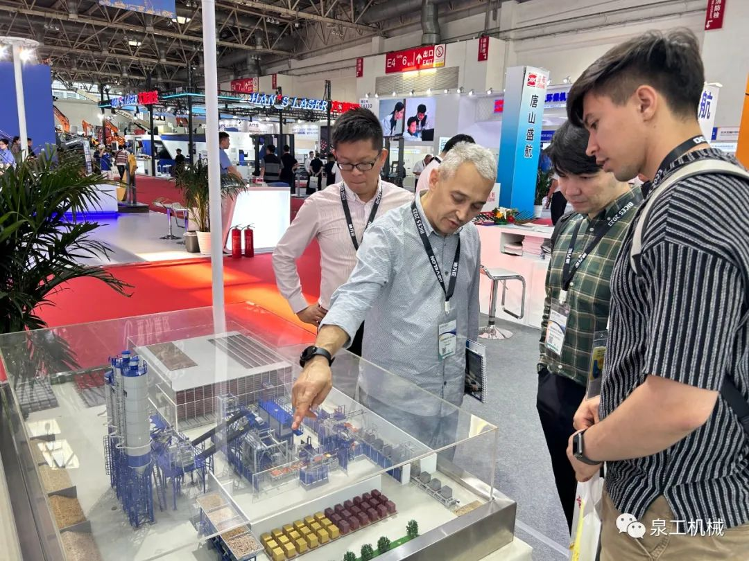 BICES 2023丨綠色裝備，智造未來(lái)！泉工股份閃耀北京工程機(jī)械展